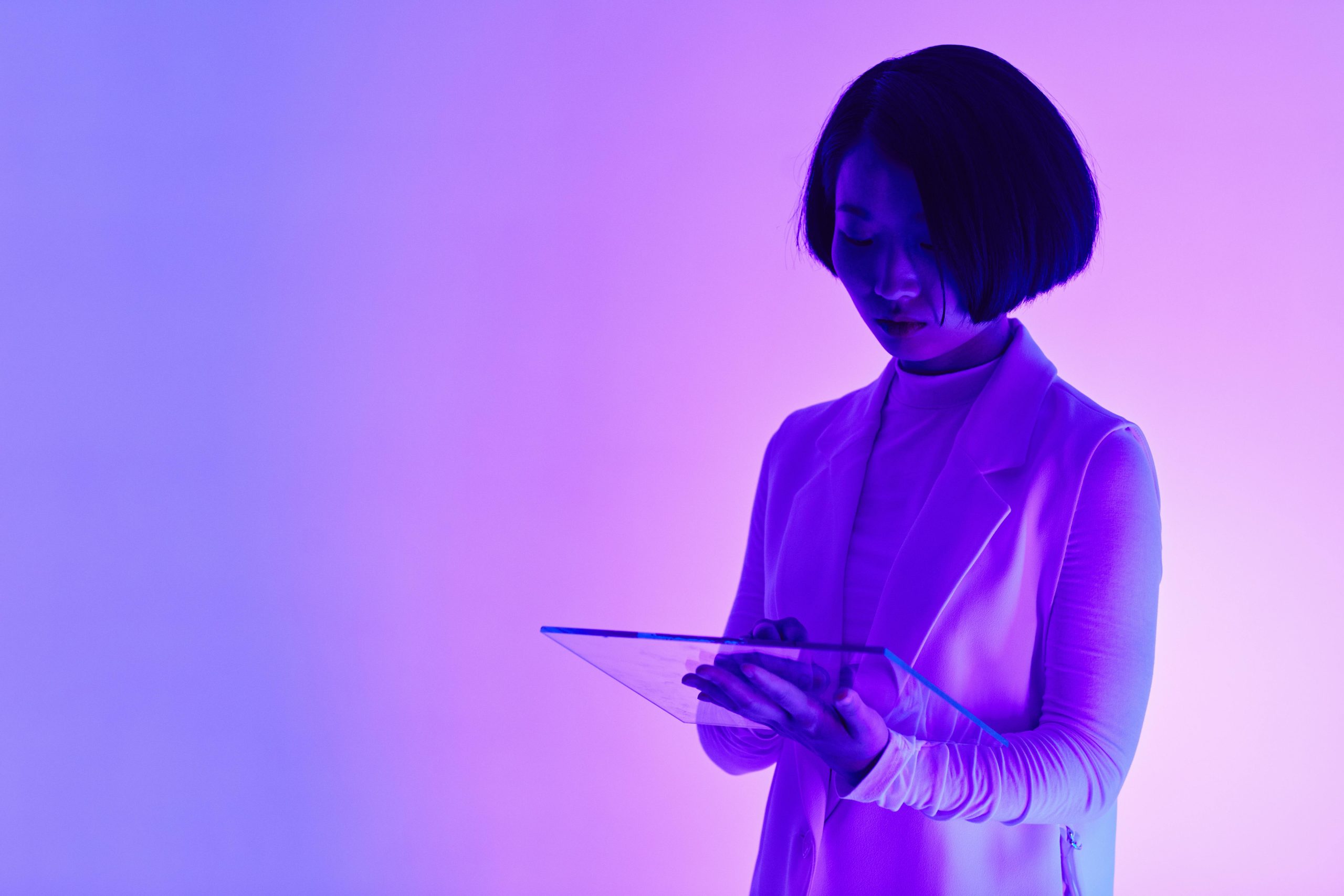 Transforming Scientific Data into Business Intelligence: The Role of AI and Open Standard